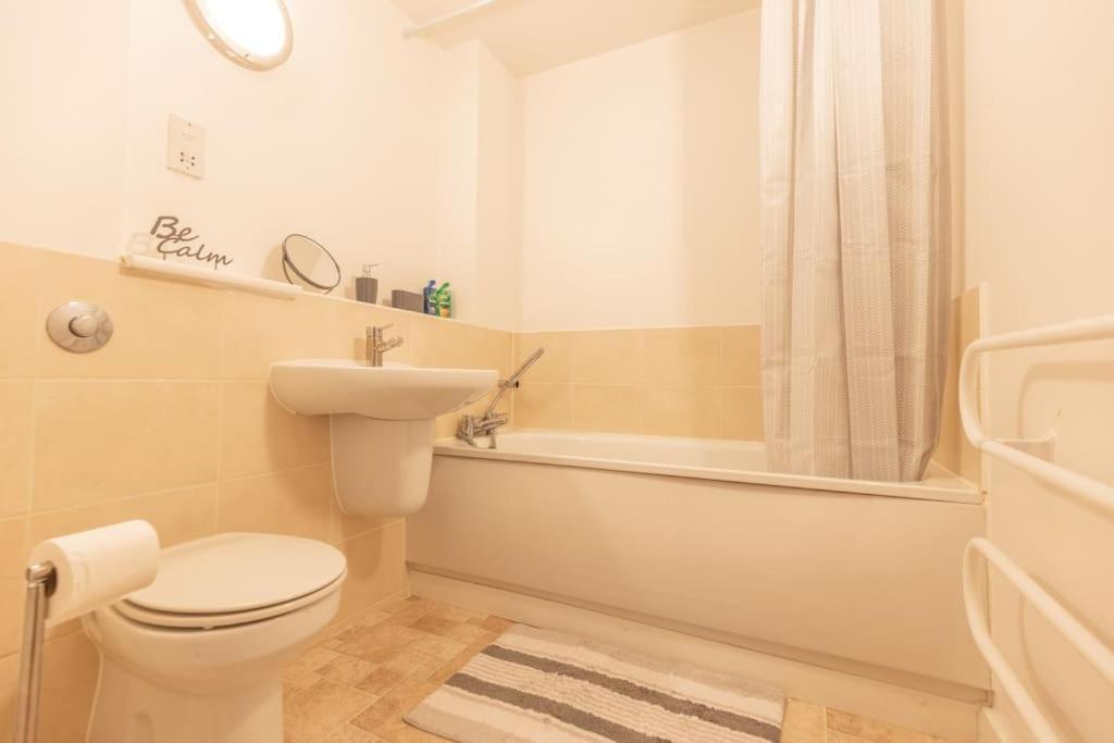 Cosy, Modern City Centre Apartment Free Parking Лестер Экстерьер фото