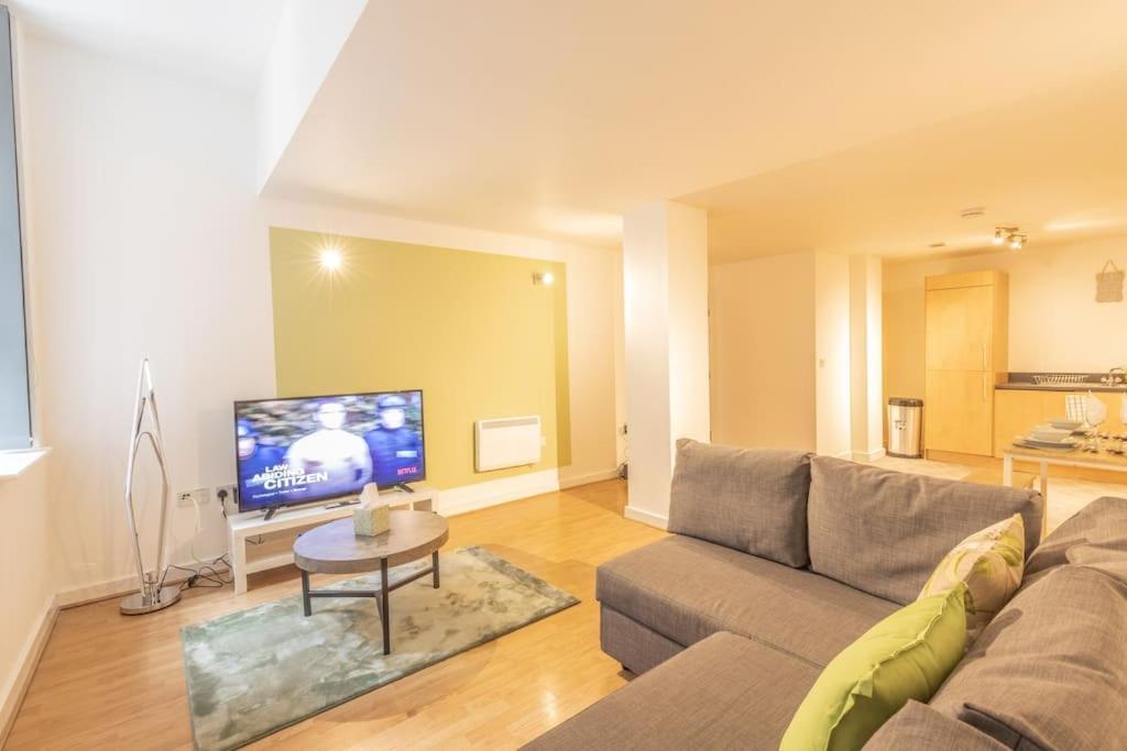 Cosy, Modern City Centre Apartment Free Parking Лестер Экстерьер фото